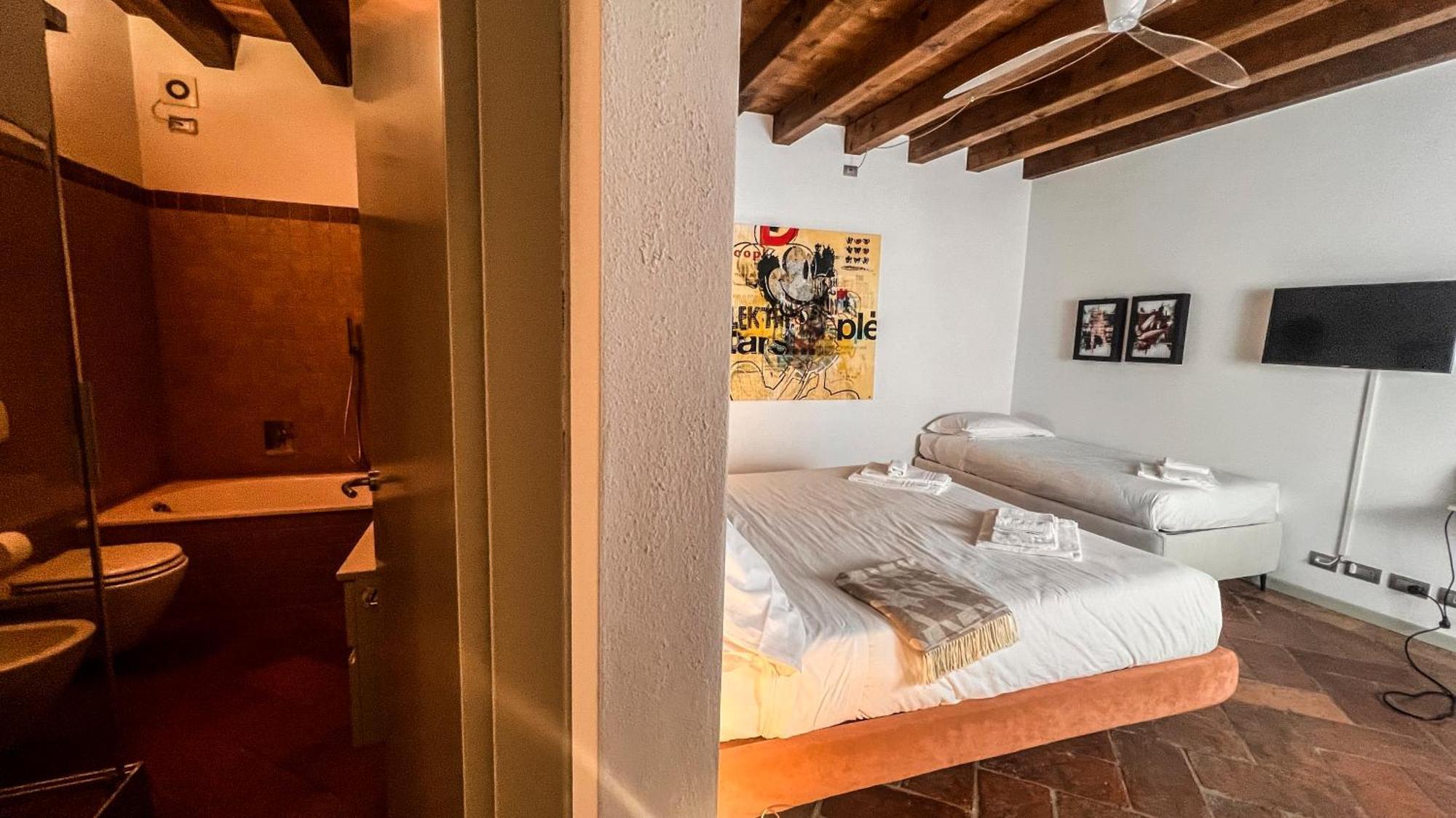 Casa Viola Apartment Bergamo Bagian luar foto