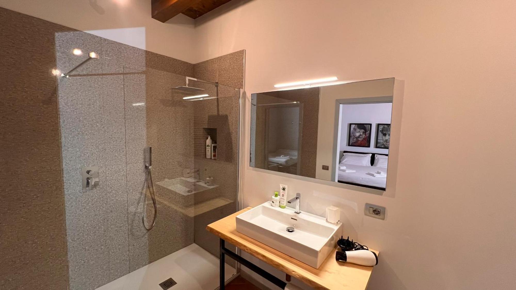 Casa Viola Apartment Bergamo Bagian luar foto
